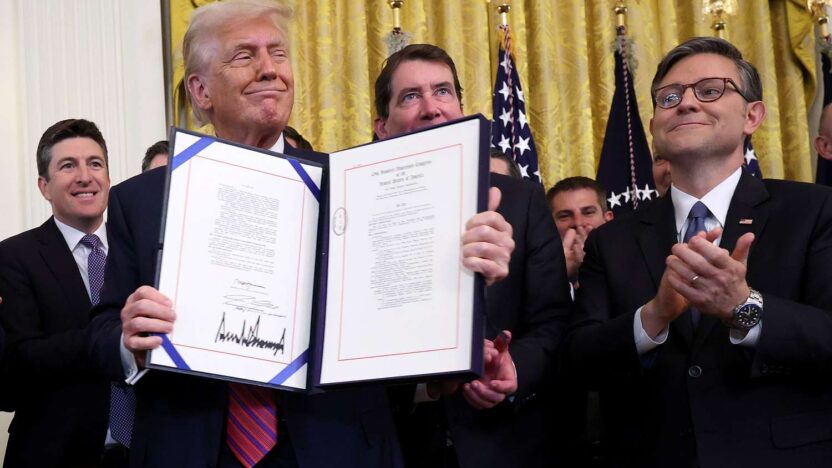 President Trumps Signs GENIUS Act on Stablecoins into Law in the USA